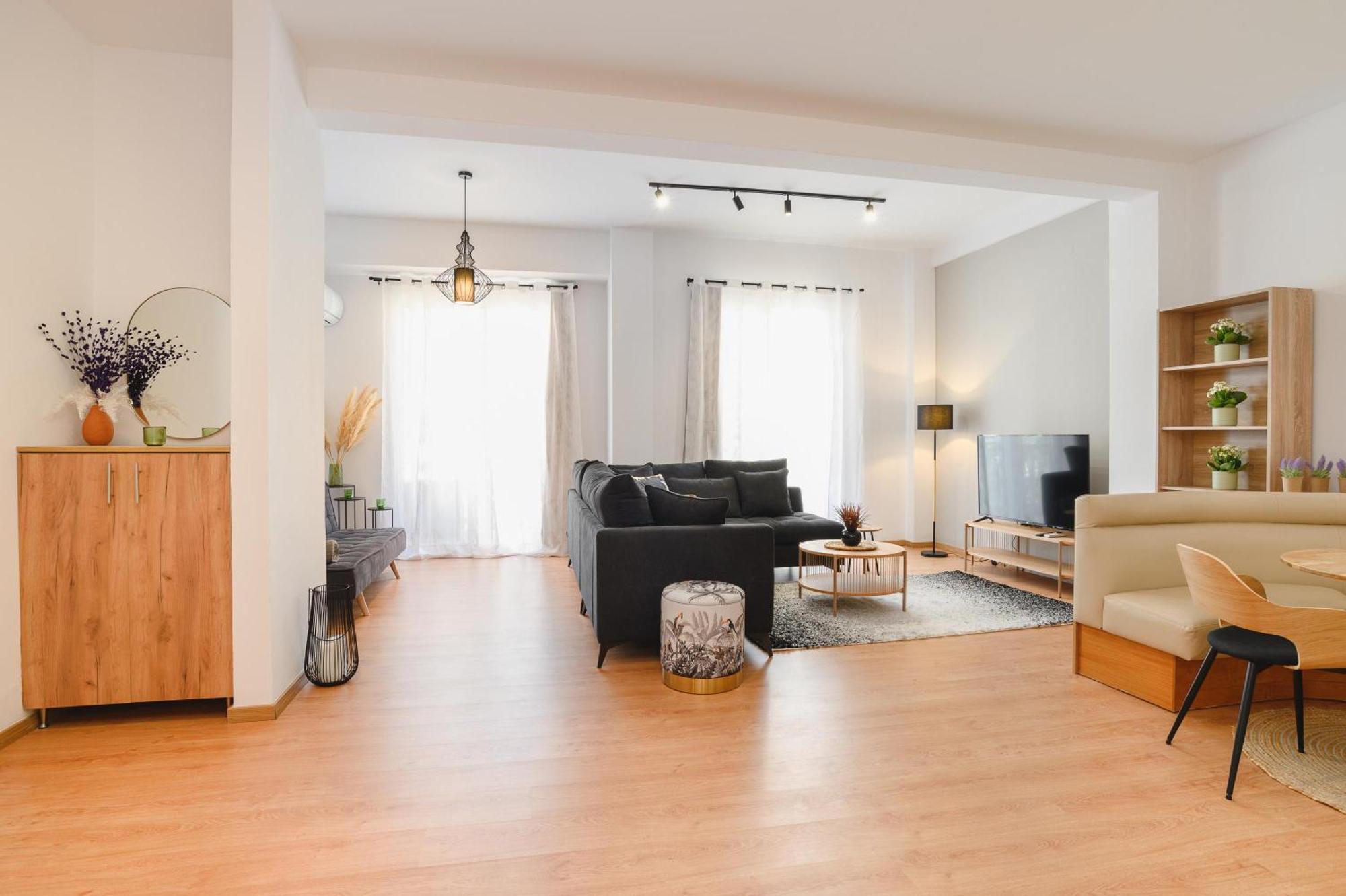 Mandraki City Center Apartments Rhodes City Екстер'єр фото