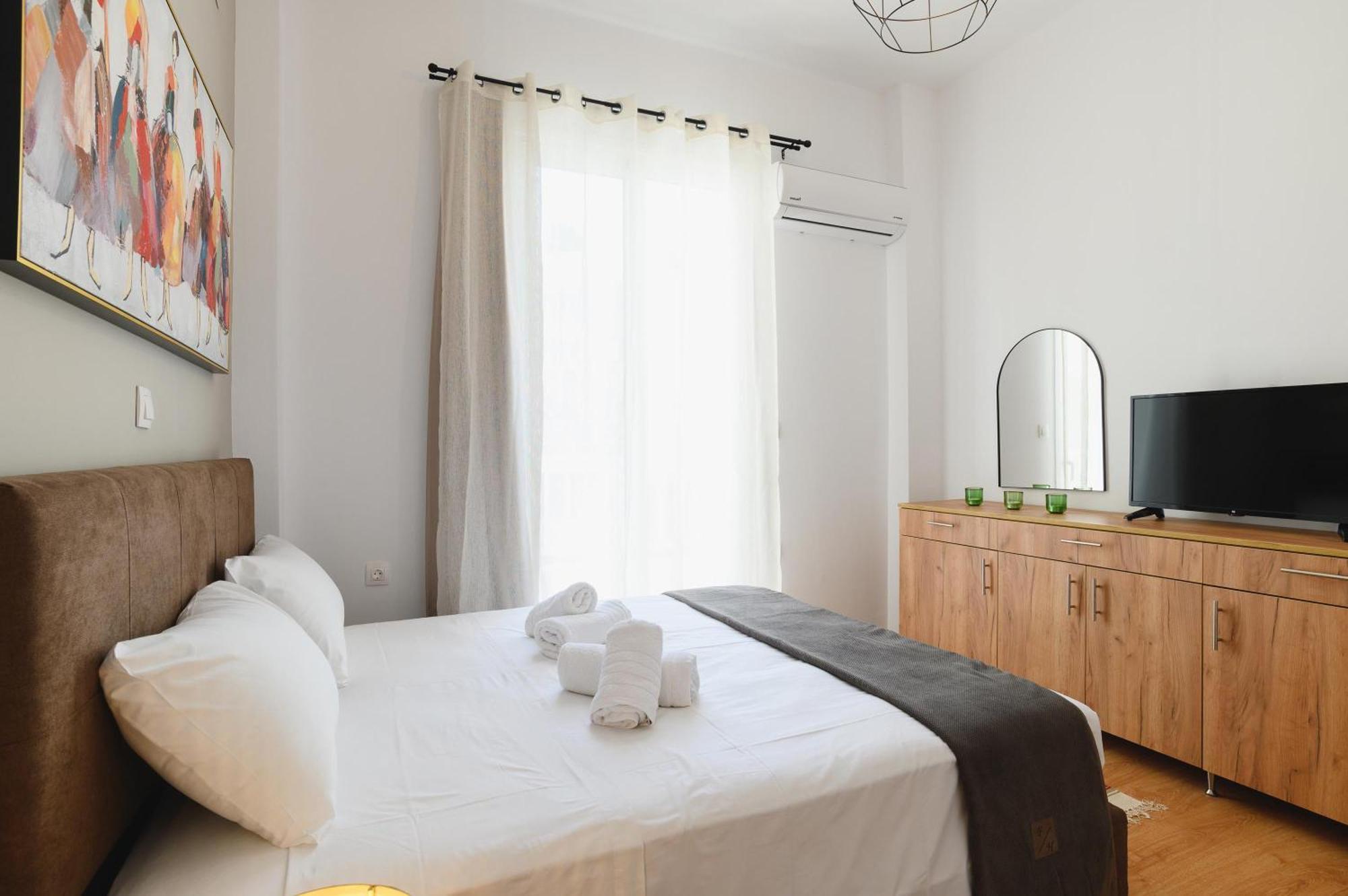 Mandraki City Center Apartments Rhodes City Екстер'єр фото